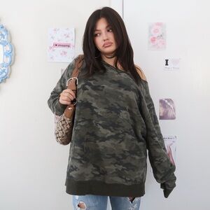 Camouflage Off The Shoulder Oversized Sweatshirt Green Camo Y2K